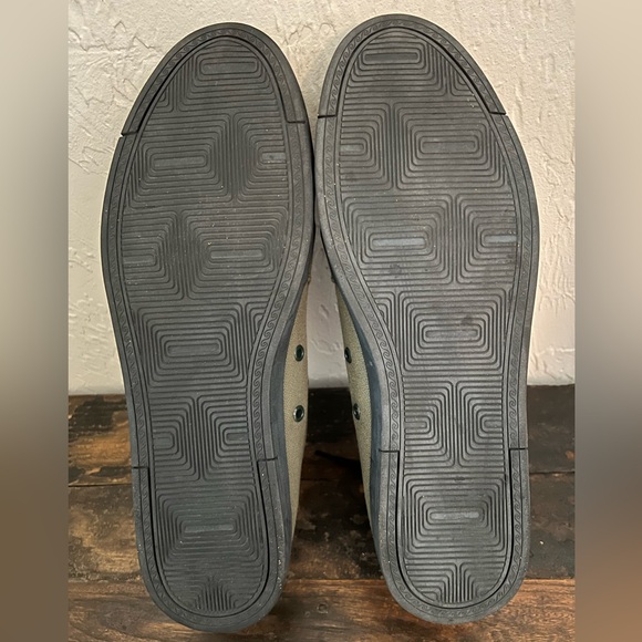 WOOBIES Men's Made In USA Canvas Army Green Mid Top Sneakers/Shoes Size US 9 - Picture 13 of 16